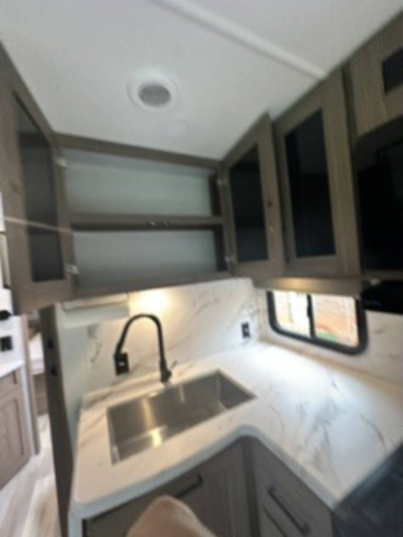A photo of this 2024 Alliance Rv DELTA 252RL