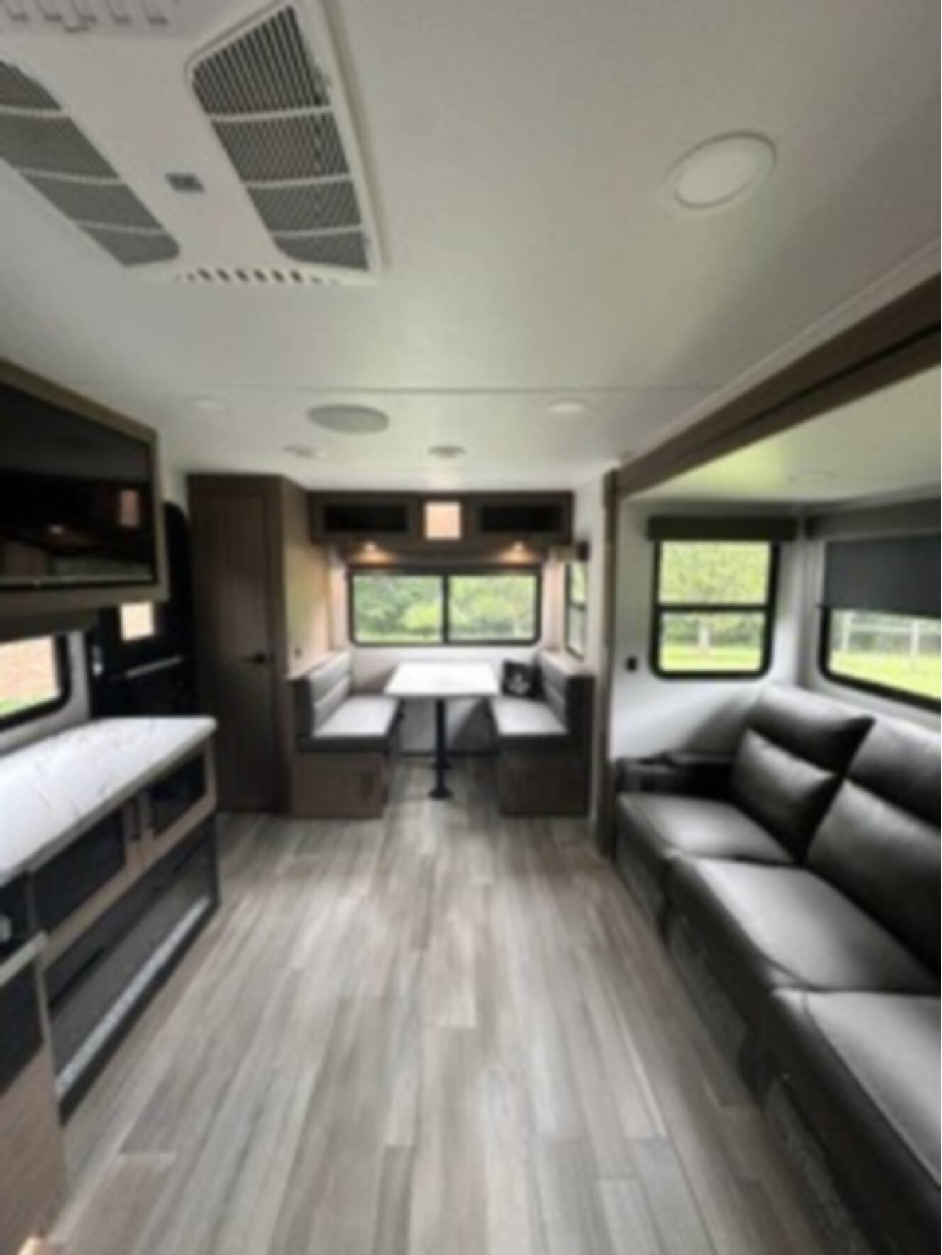 A photo of this 2024 Alliance Rv DELTA 252RL