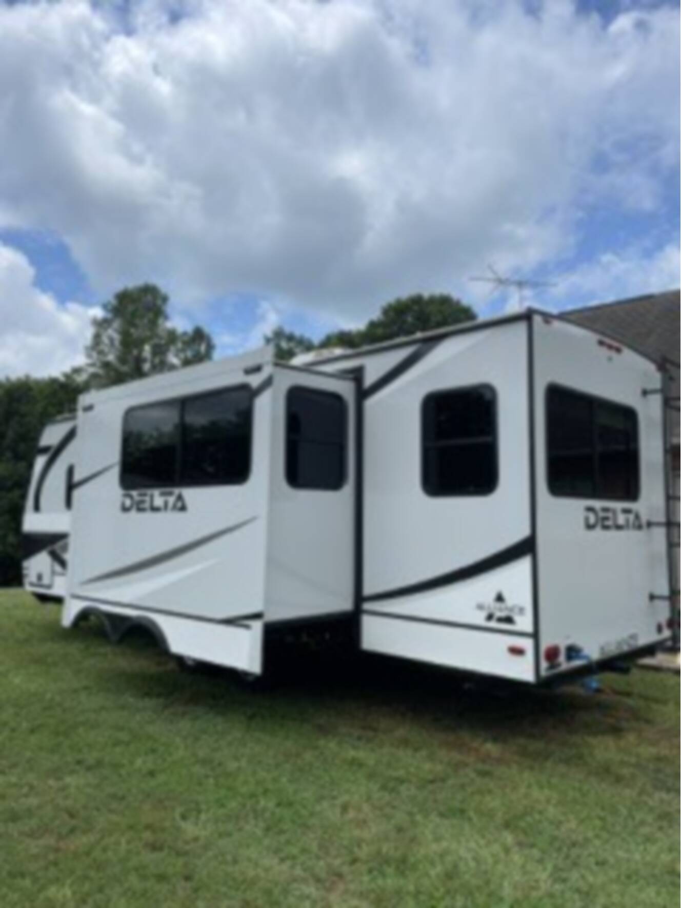 A photo of this 2024 Alliance Rv DELTA 252RL