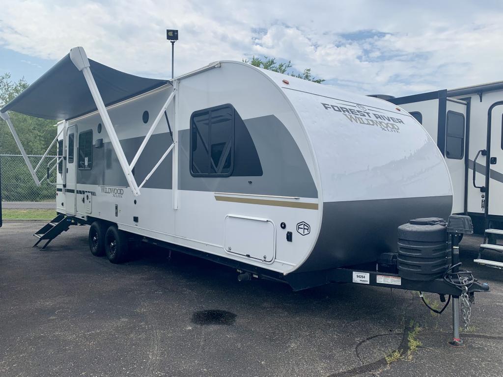 2025 Forest River Wildwood X-Lite 24RLXL in claremore OK