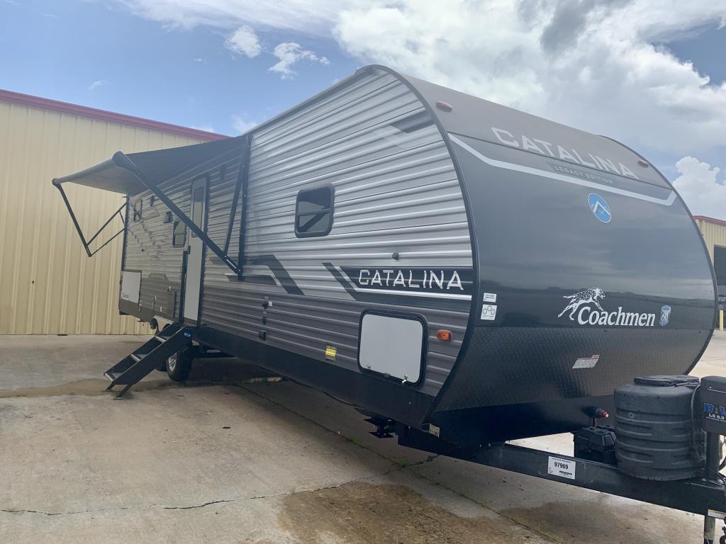 2024 Coachmen Catalina Legacy Edition 293QBCK in claremore OK