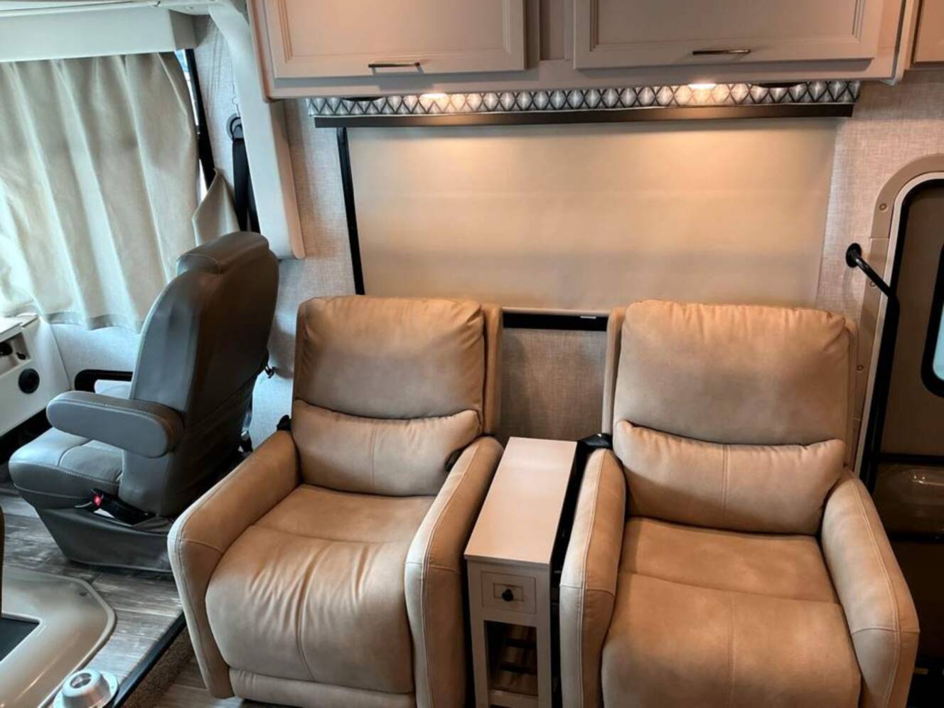 A photo of this 2023 Thor Motor Coach Hurricane 34J