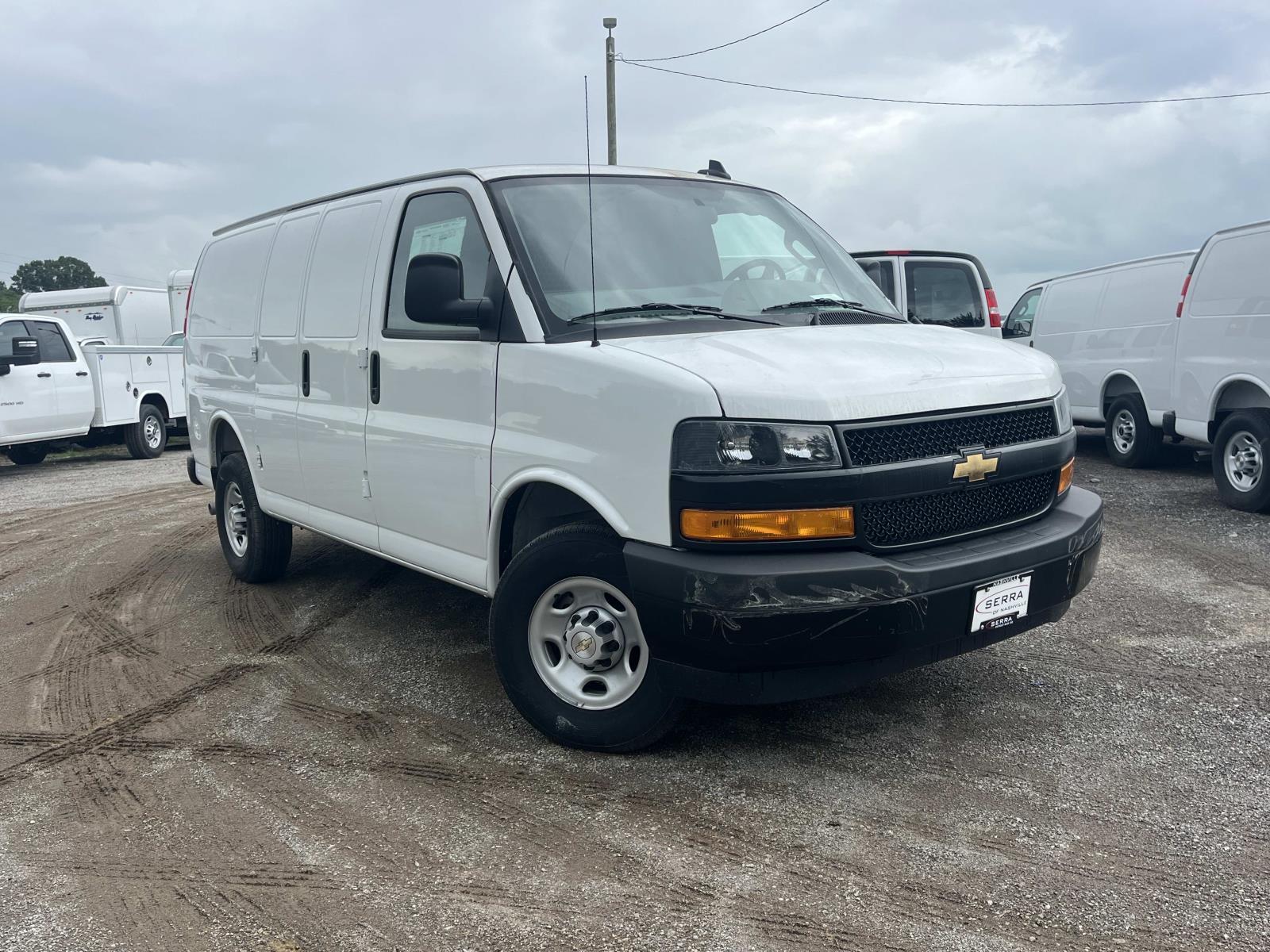 2025 CHEVROLET Express 2500 in Madison, TN