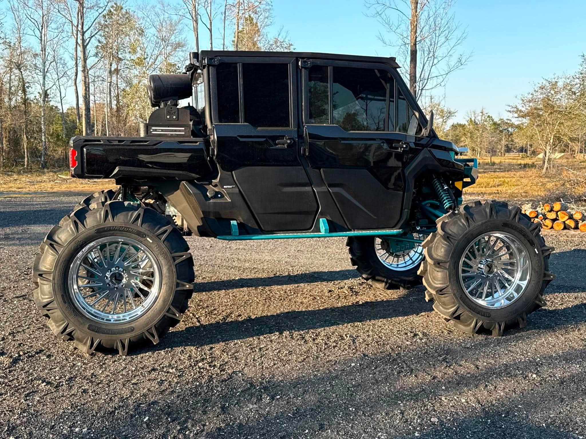 2025 Can-Am DEFENDER LIMITED HD10 in dover KY