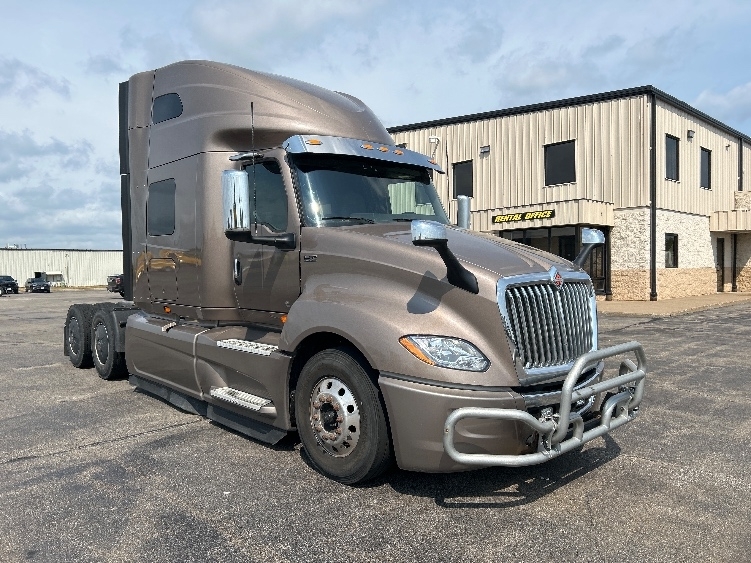 2022 INTERNATIONAL LT625 in Rothschild, WI