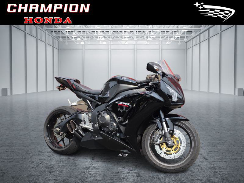 2012 Honda CBR 1000RR 1000RR in Hicksville, NY