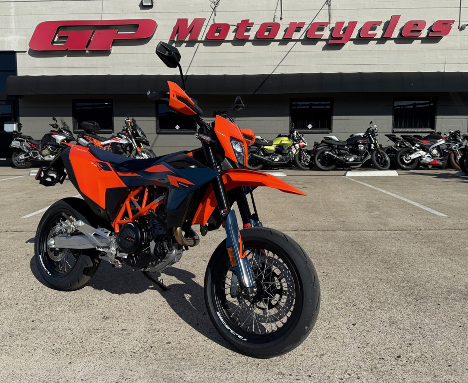 2026 KTM SMC 690 R 690 R in San Diego, CA