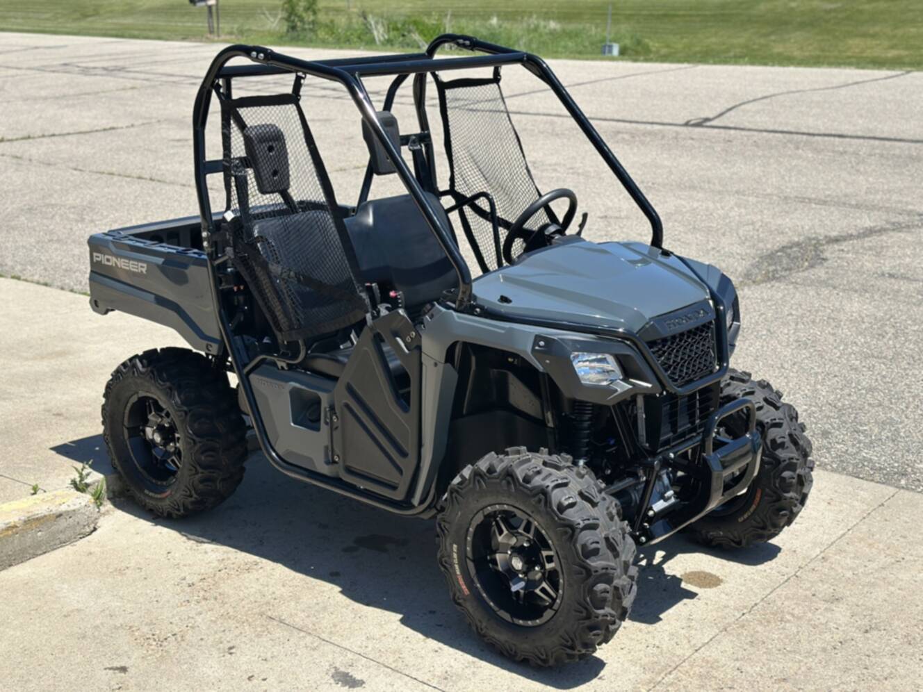 A photo of this 2025 Honda Pioneer 520