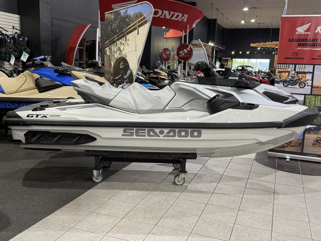 2026 Sea-Doo GTX Limited 325 White Pearl Premium in myrtle beach SC
