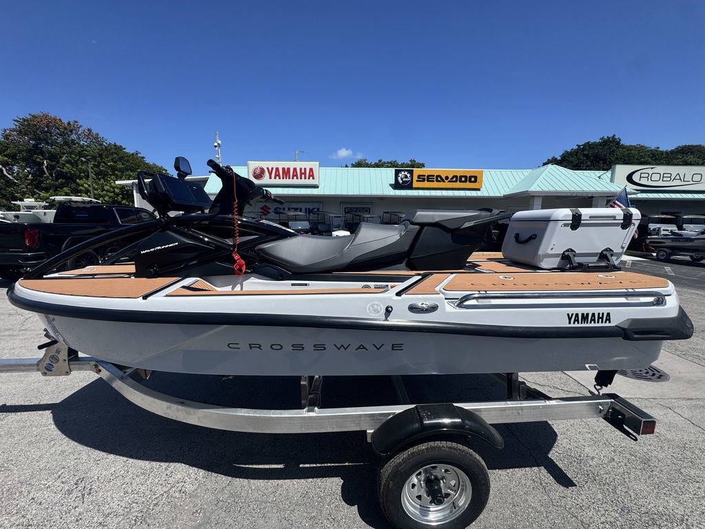 2026 Yamaha Waverunners Crosswave in Key Largo, FL