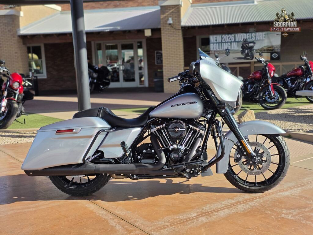 2019 Harley-Davidson Street Glide Special SPECIAL in Chandler, AZ