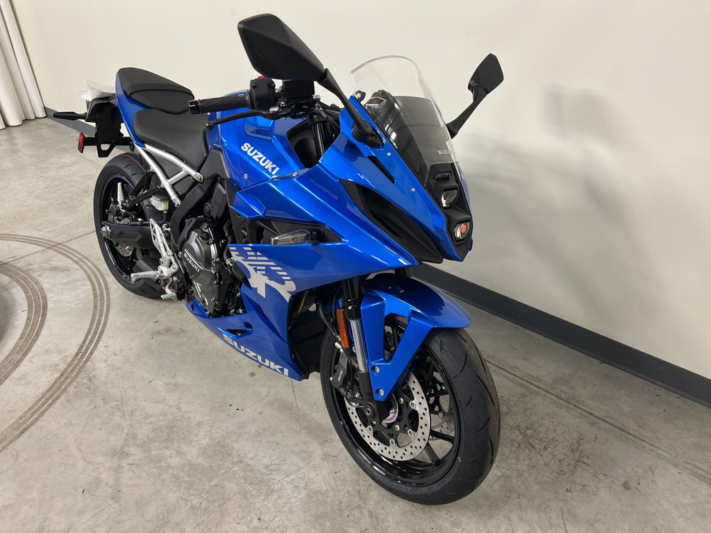 2026 Suzuki GSX 8R (GSX800FRQM6) 8R in Peninsula, OH