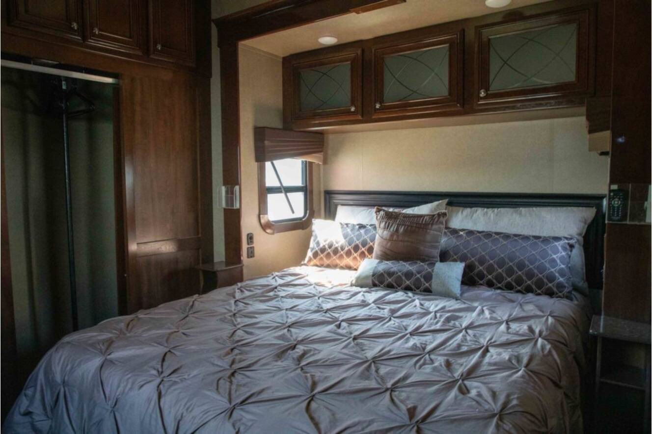 A photo of this 2018 Redwood Rv Redwood RW394 / 3941FL