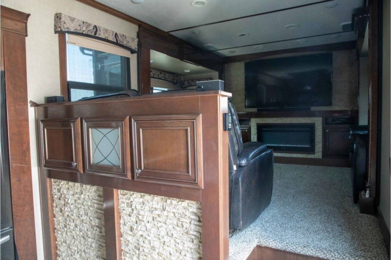 A photo of this 2018 Redwood Rv Redwood RW394 / 3941FL