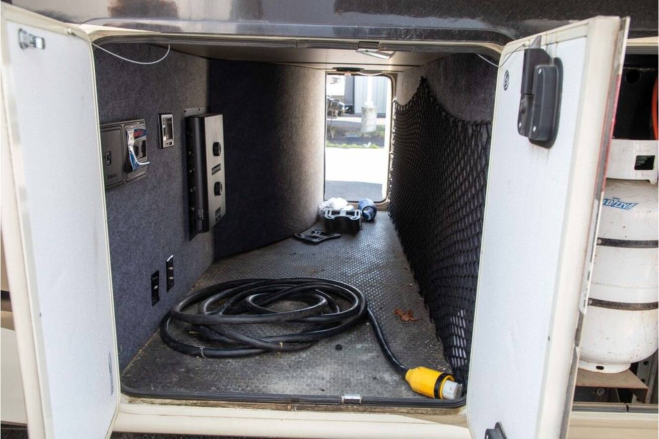 A photo of this 2018 Redwood Rv Redwood RW394 / 3941FL