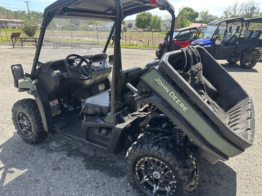 2019 John Deere XUV590M BASE in williamsport PA