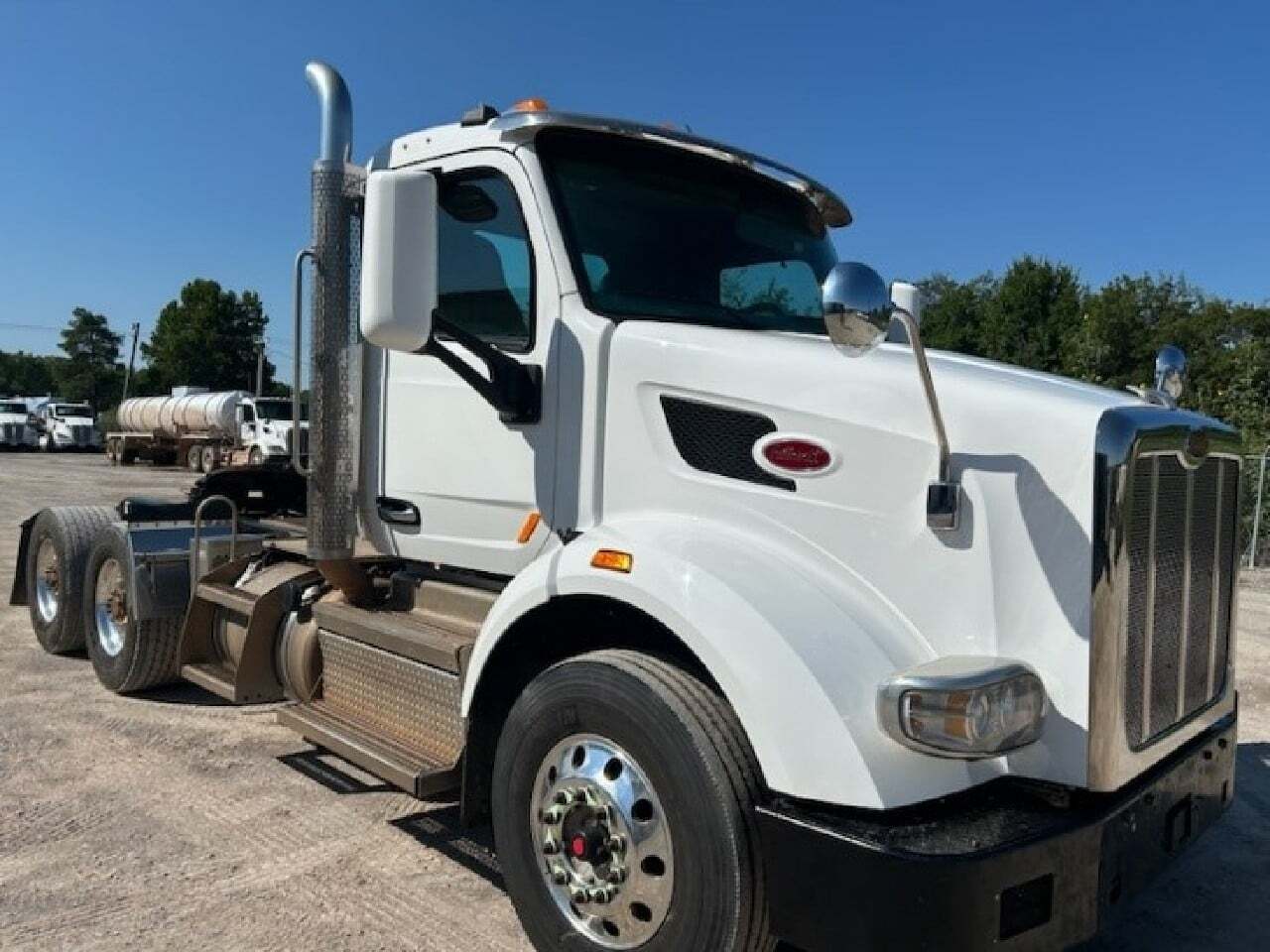 2021 PETERBILT 567 in Bonita Springs, FL