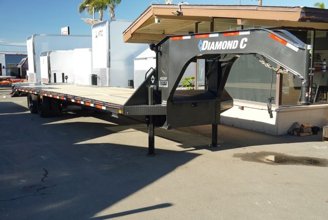 2025 Diamond C FMAX 212 35' Gooseneck Equipment w Max Ramps in Henderson, CO
