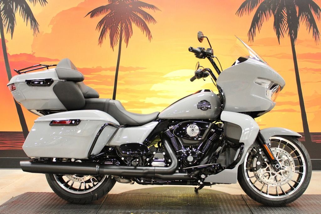 2026 Harley-Davidson® FLTRXL - Road Glide® Limited LIMITED in Ormond Beach, FL