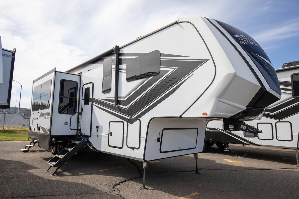 2023 Grand Design MOMENTUM 351MS in union gap WA
