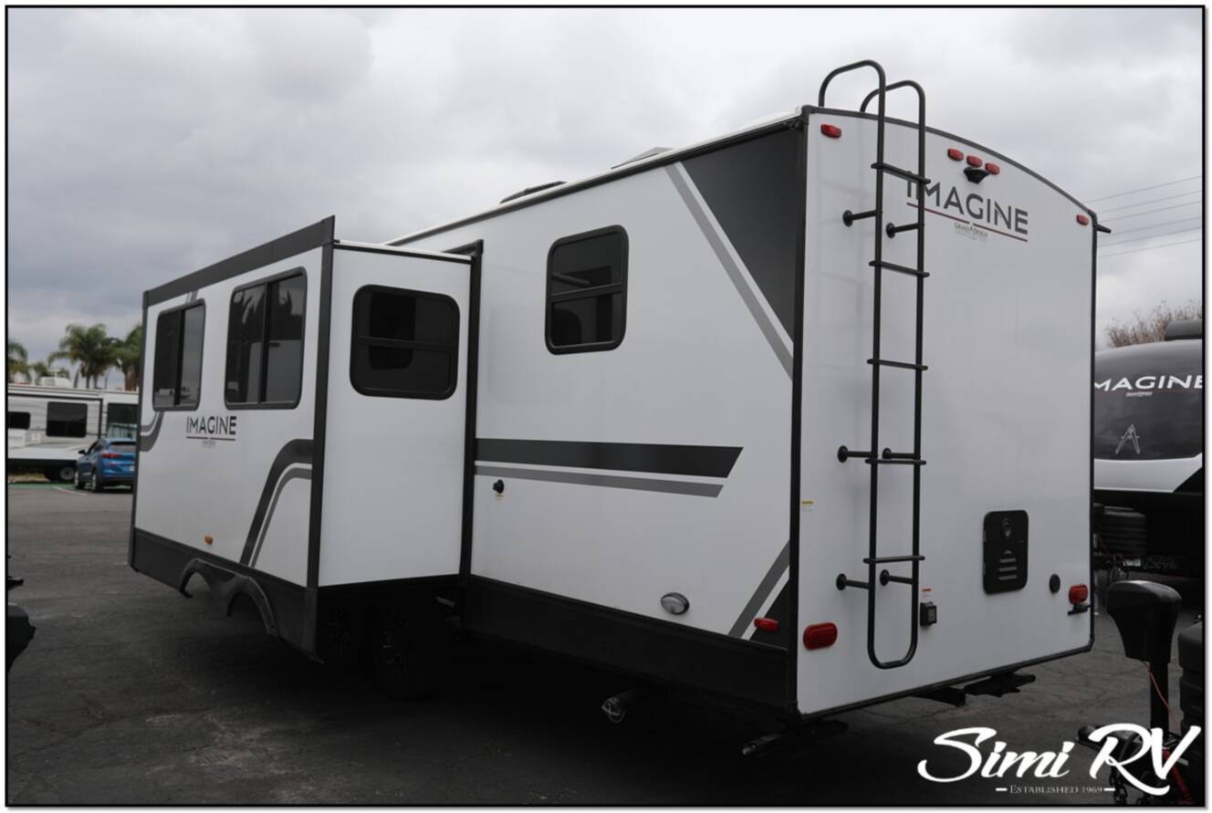 A photo of this 2026 Grand Design Imagine 2800BH