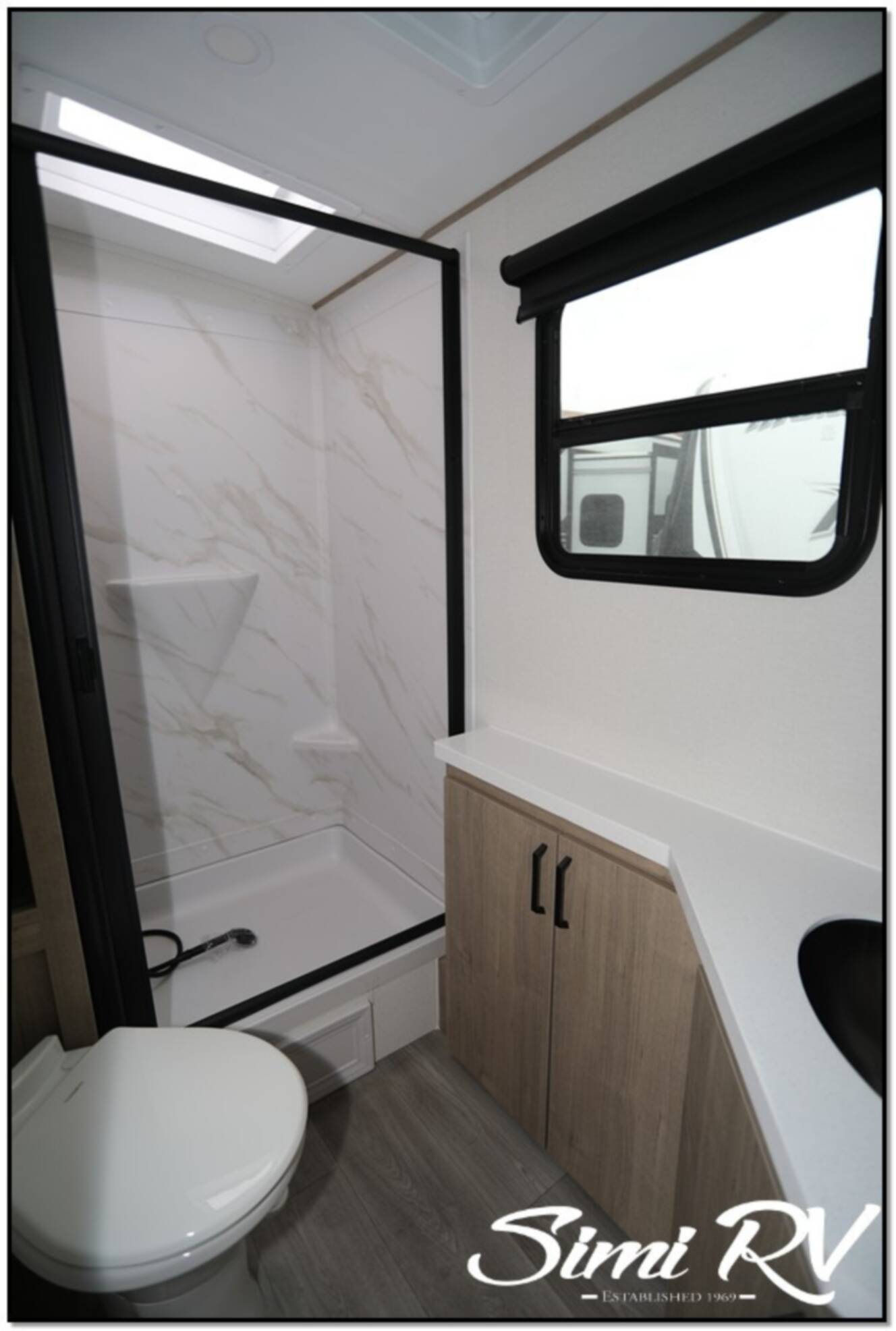 A photo of this 2026 Grand Design Imagine 2800BH