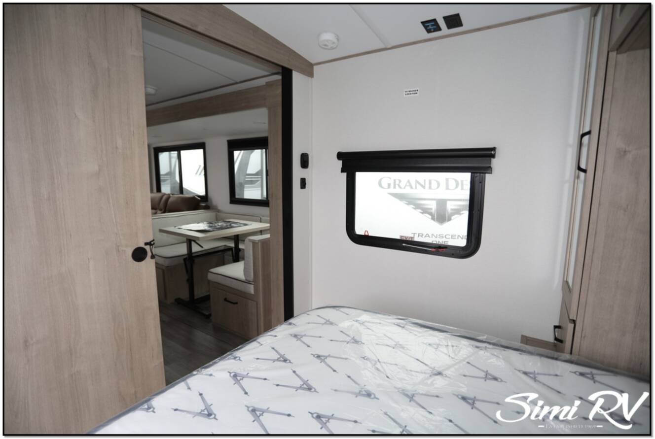 A photo of this 2026 Grand Design Imagine 2800BH