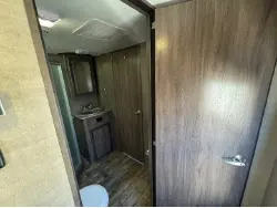 2019 PACIFIC COACHWORKS BLAZE'N F29
