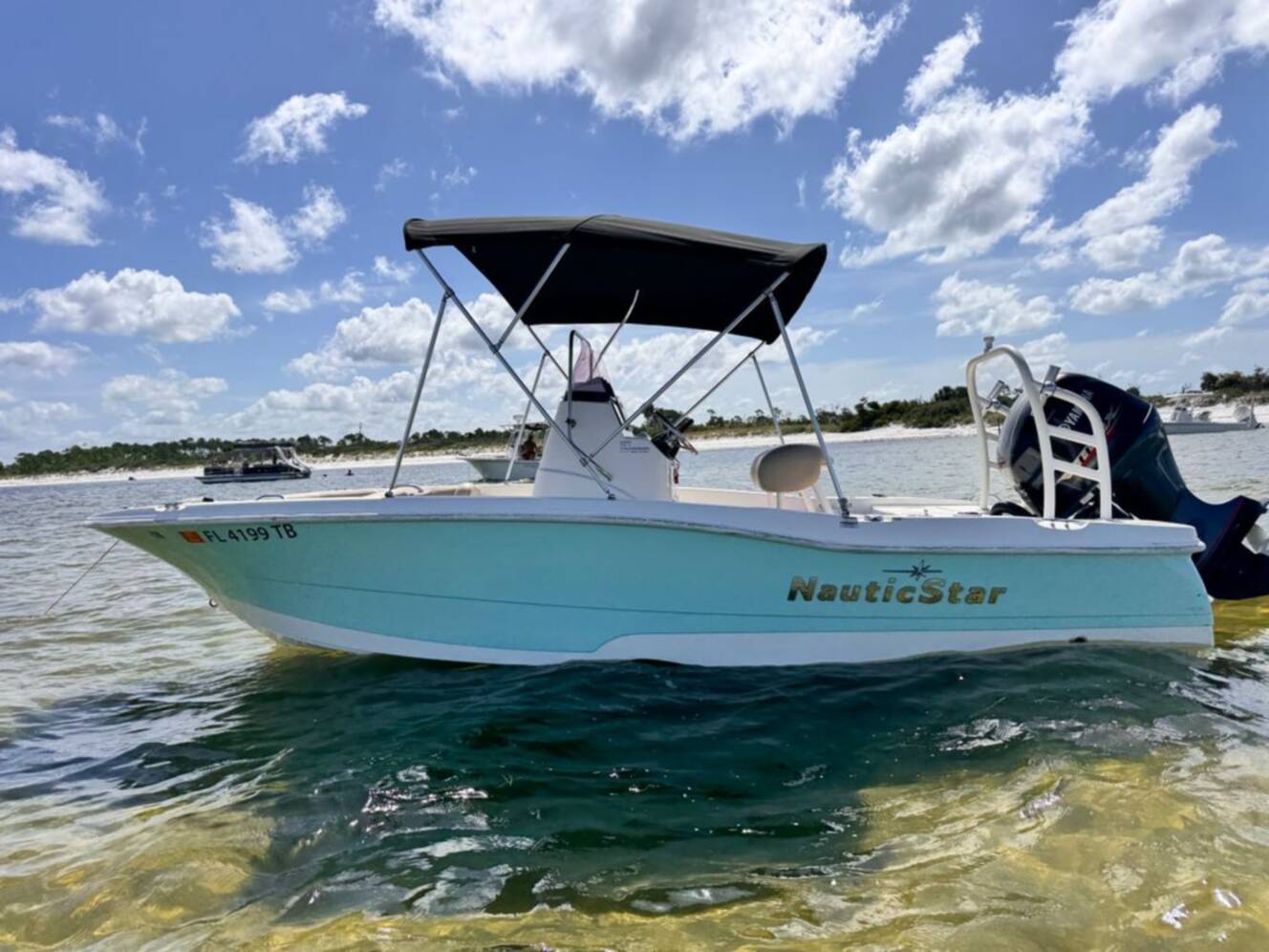 A photo of this 2022 Nauticstar 191 Hybrid