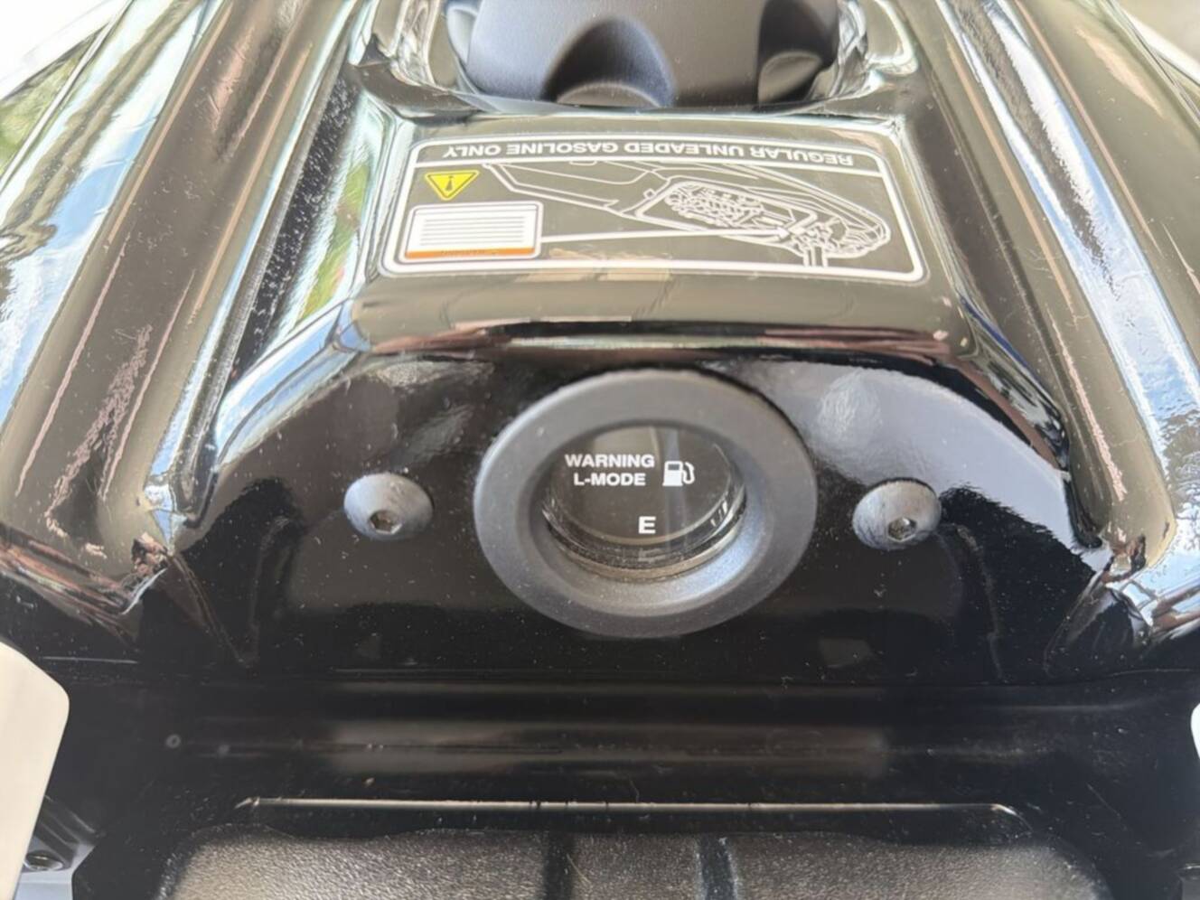 A photo of this 2025 Yamaha Waverunners SuperJet®