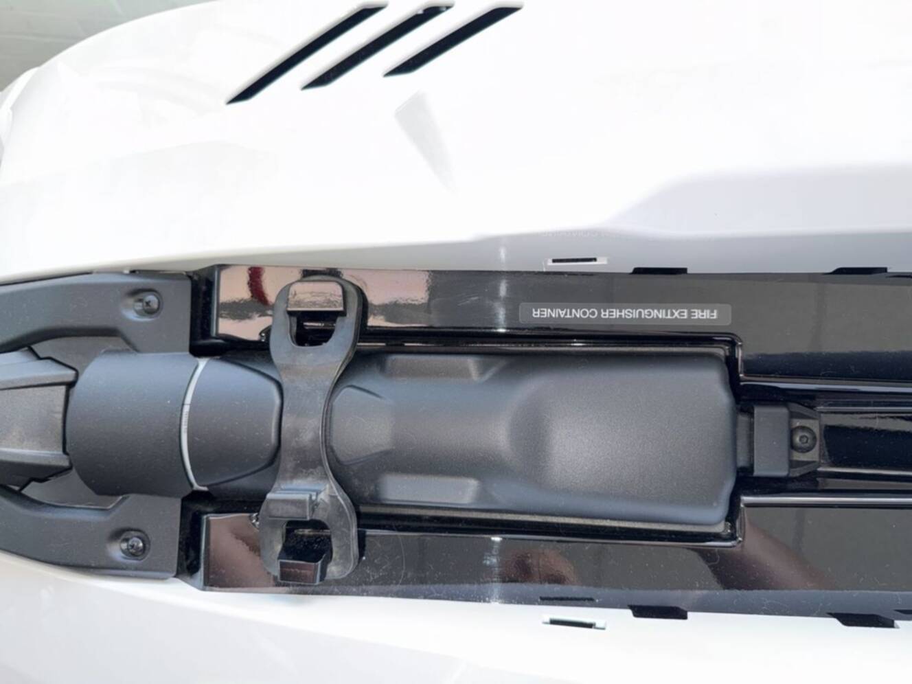 A photo of this 2025 Yamaha Waverunners SuperJet®