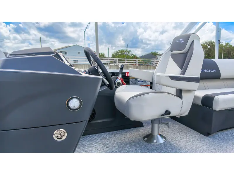 2027 Bennington 20 S1 STERN RADIUS