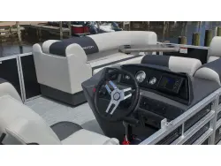 2027 Bennington 20 S1 STERN RADIUS