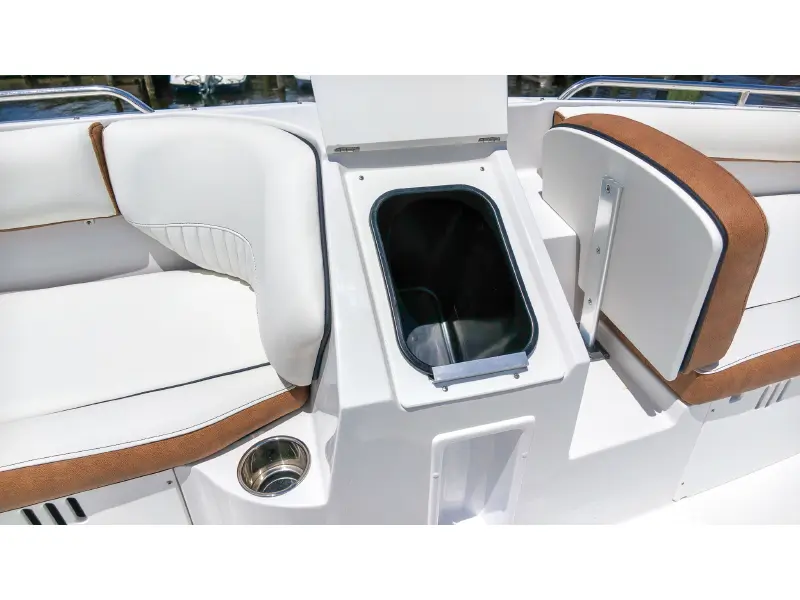 2027 Stingray 20 SC