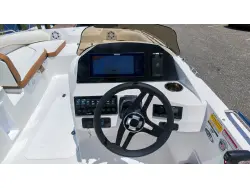 2027 Stingray 20 SC