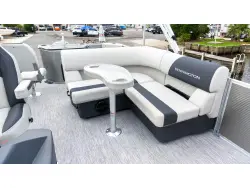 2027 Bennington 22 S1 FISH AND CRUISE