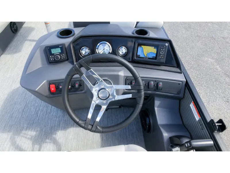 2027 Bennington 22 S1 STERN RADIUS