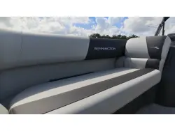 2027 Bennington 22 S1 STERN RADIUS