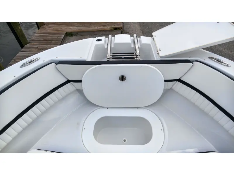 2027 Stingray 20 SBX