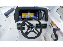 2027 Stingray 20 SBX
