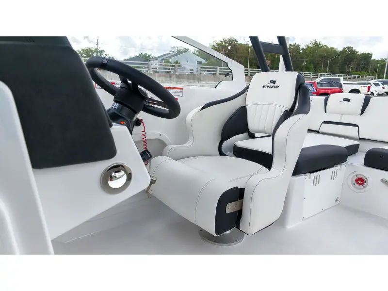 2027 Stingray 20 SBX
