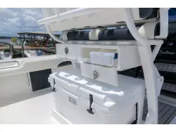 2027 Tidewater 2500 Carolina Bay