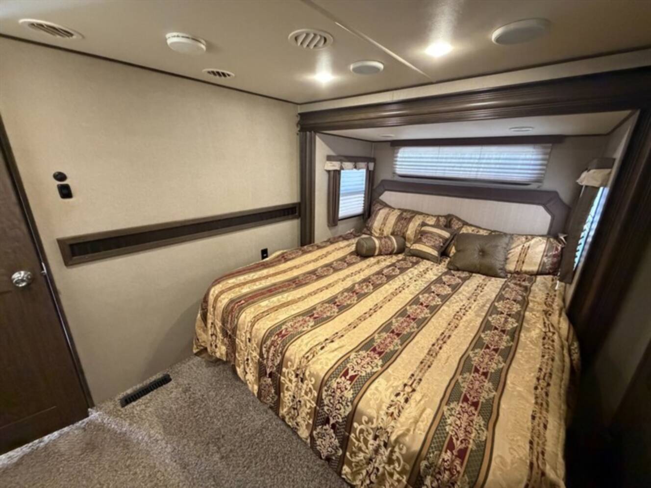 A photo of this 2016 Grand Design Rv Solitude ST321RL
