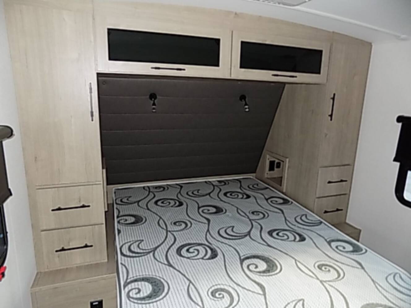 A photo of this 2025 Grand Design Imagine 2600RB