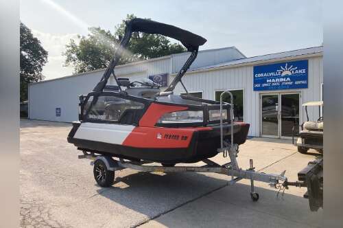 2023 Sea-Doo Switch® Sport Compact-170 hp Galvanized in iowa city IA