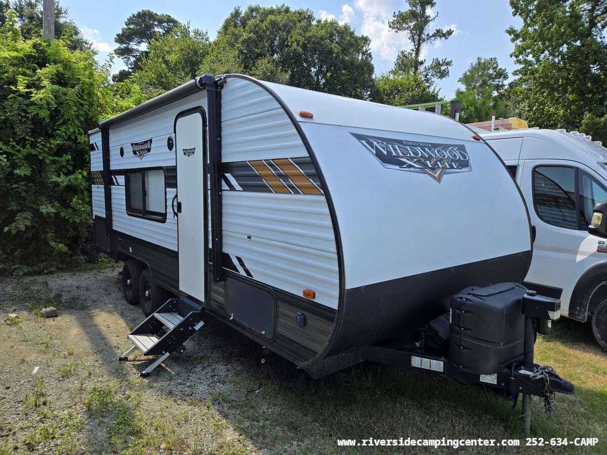 2020 Forest River Wildwood X-Lite 19DBXL in new bern NC