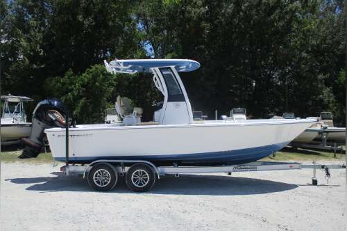 2027 Sportsman Masters 227 Bay Boat in slidell LA
