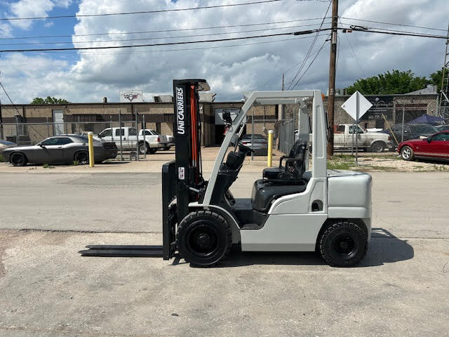 2016 UniCarriers MG1F2A30V in Dallas, TX