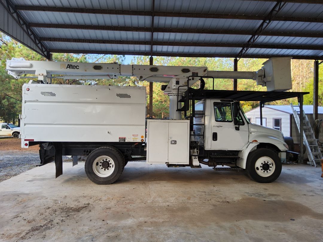 2011 ALTEC LRV 56 in Birmingham, AL