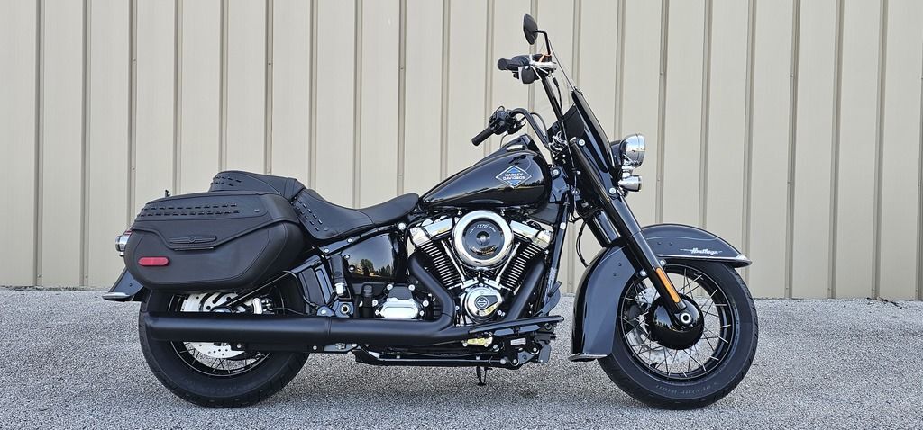 2026 Harley-Davidson® FLHC - Heritage Classic BASE in Springfield, MO